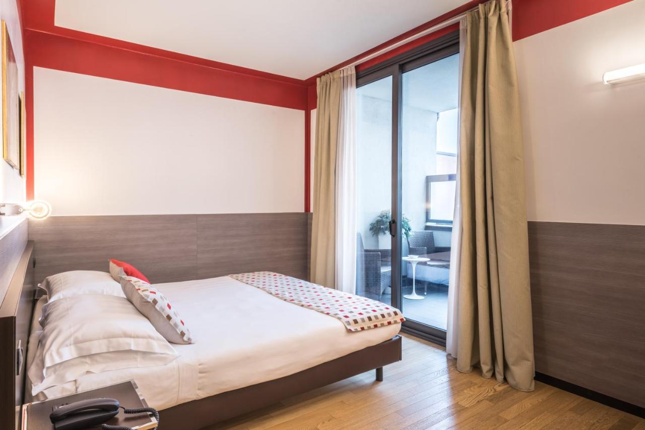 Continental Urban Art Hotel photo