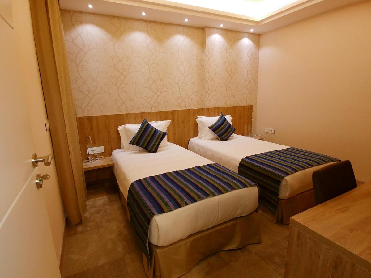 Maximus Hotel Byblos photo