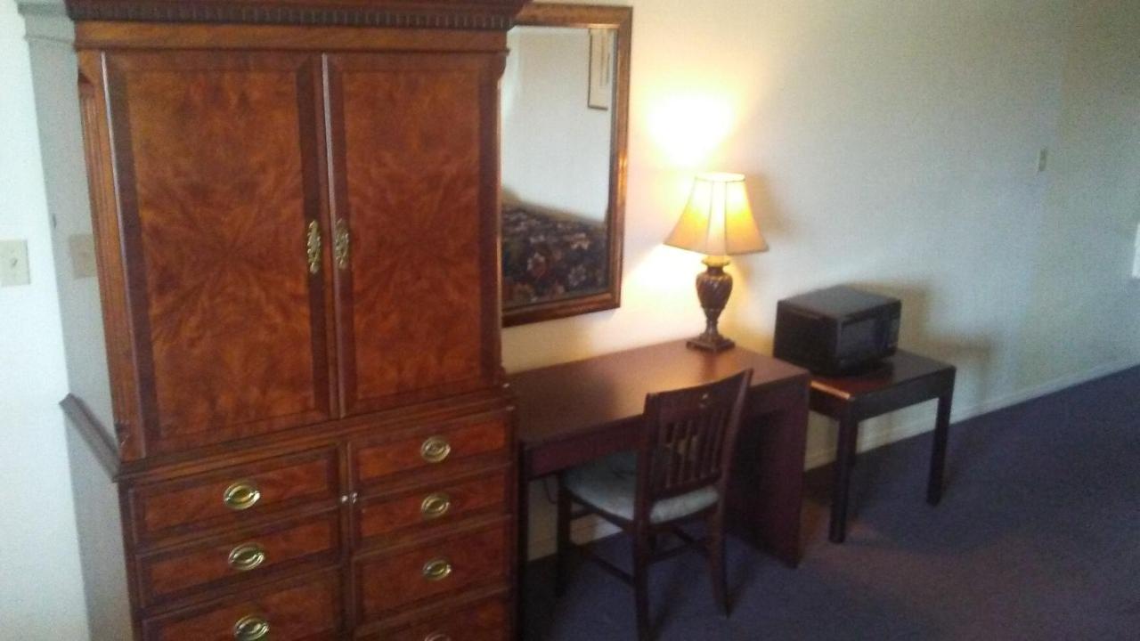 Sunshine Motel — photo 7