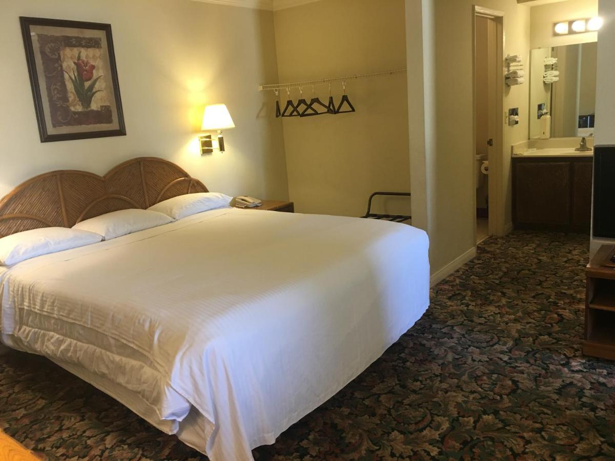 Garfield Inn — photo 17