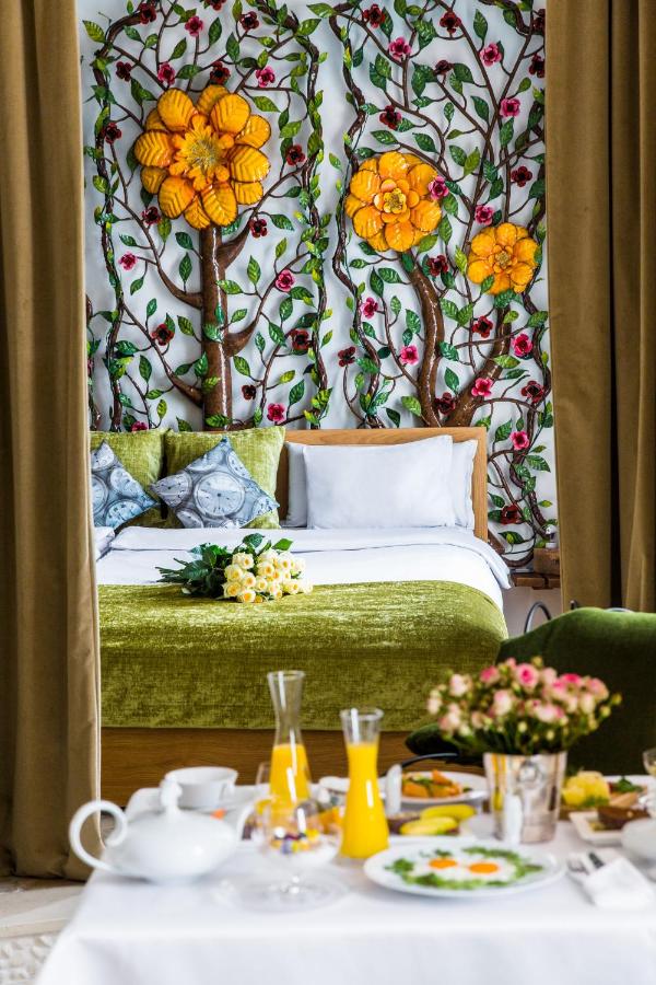 House of Time - Fancy Suites photo