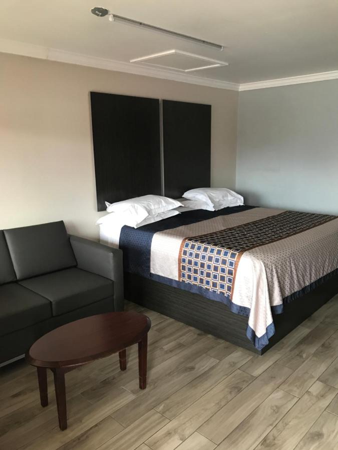 Image: SouthTown S.A. Inn