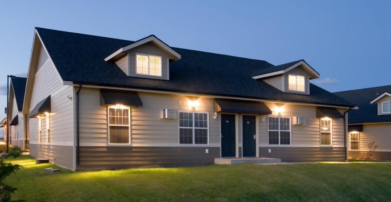 Stratford Suites Spokane Airport — photo 9