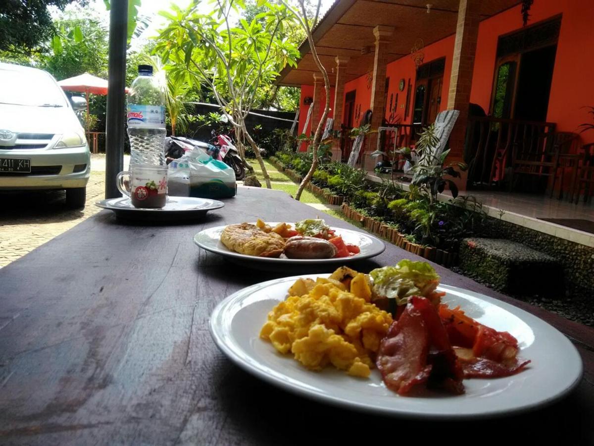 Made Roejas Homestay - 4