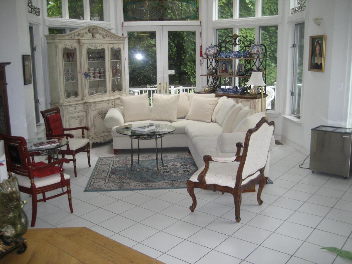 The Columbia Inn at Peralynna — photo 8