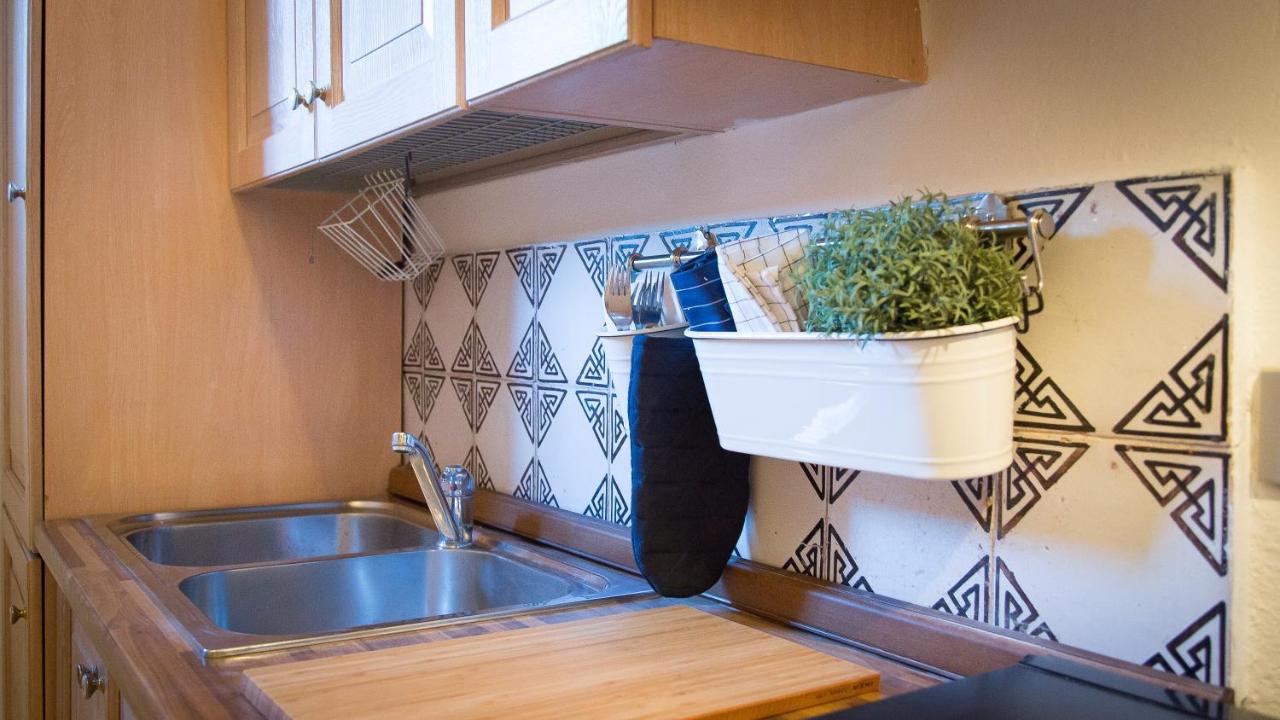 Rental in Rome Panieri Terrace - 3