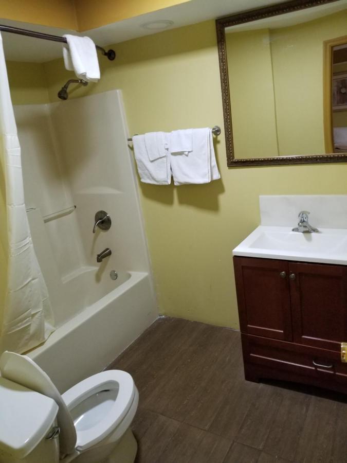 Orange Inn Motel — photo 3