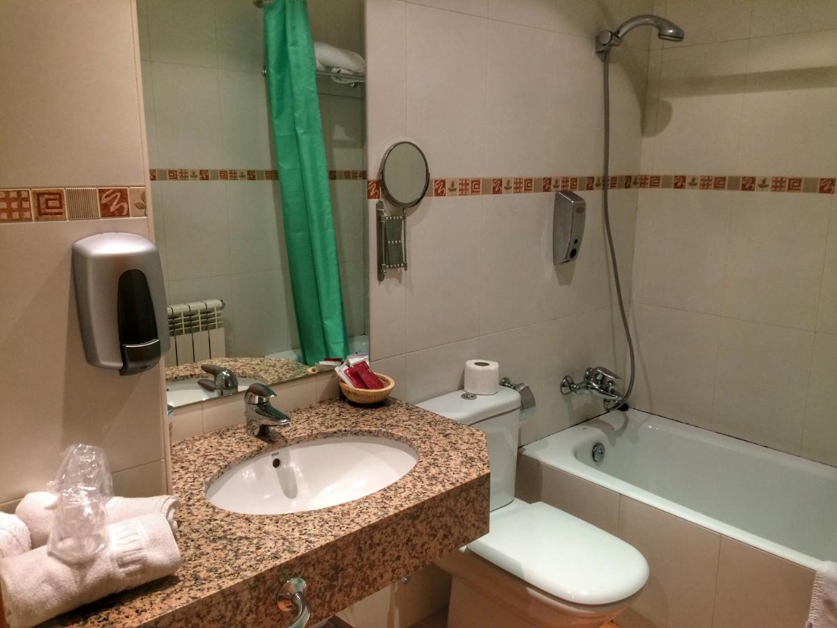 Hotel Camp del Serrat photo