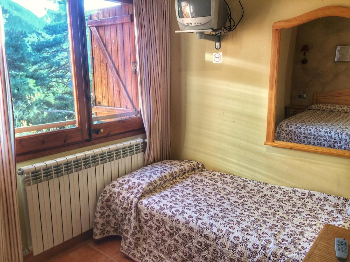 Hotel Camp del Serrat photo