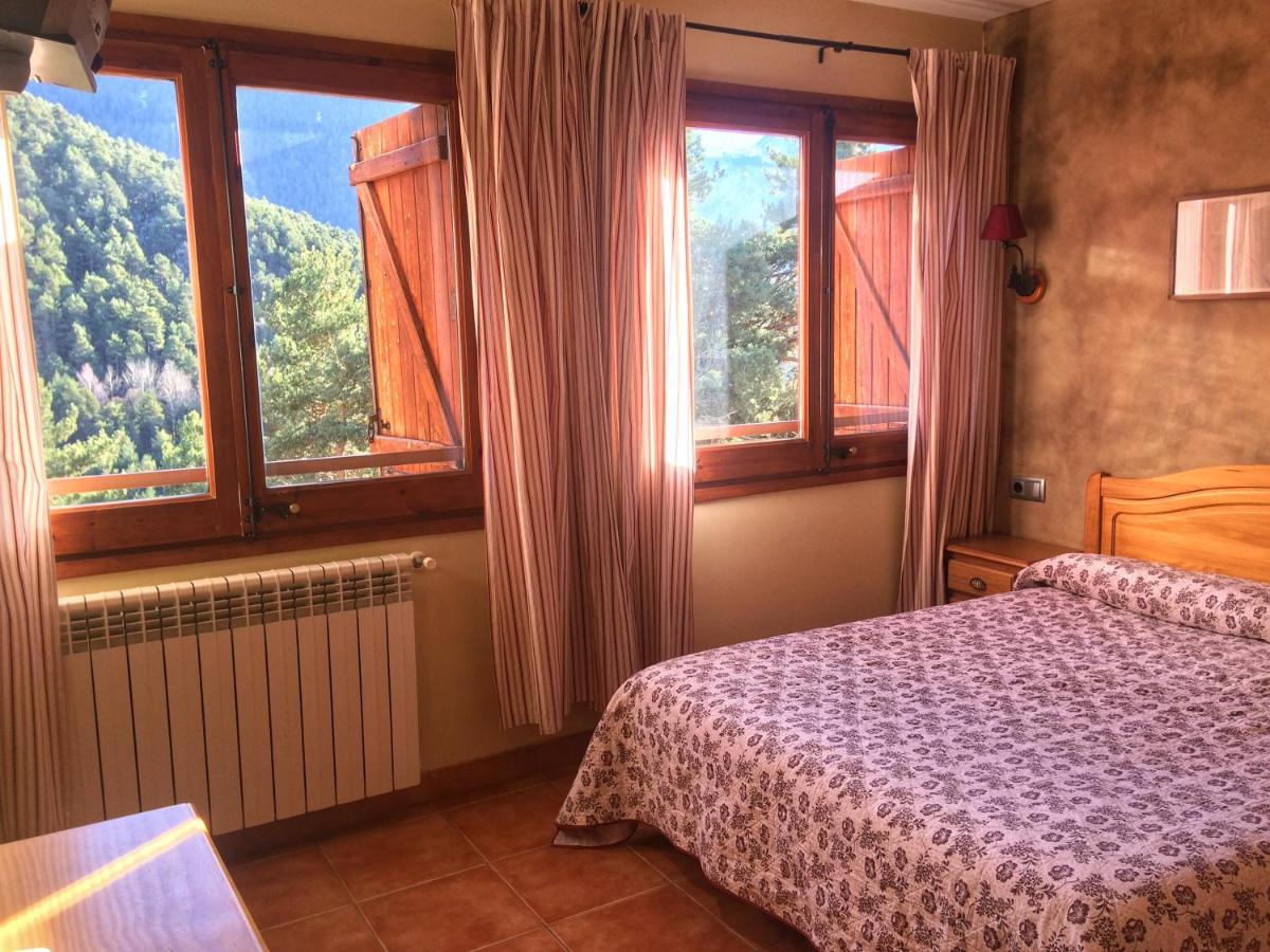 Hotel Camp del Serrat photo