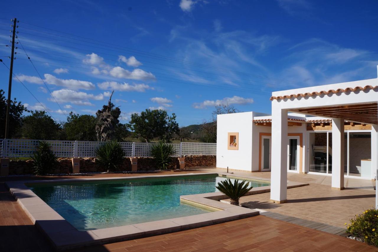 Frigola. Ibiza villa 9pax (Spanje Sant Josep) - Booking.com