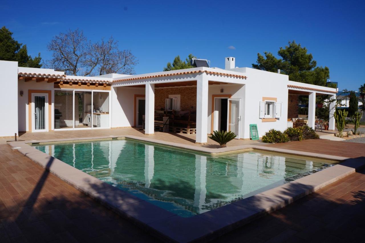 Frigola. Ibiza villa 9pax (Spanje Sant Josep) - Booking.com