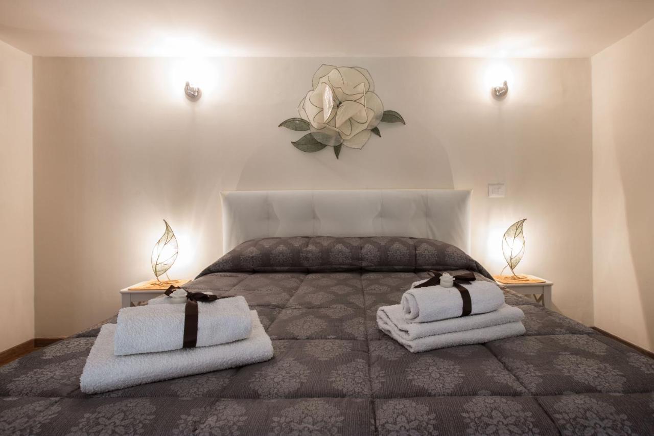 Charming Suite Cavour heart of Florence - 2