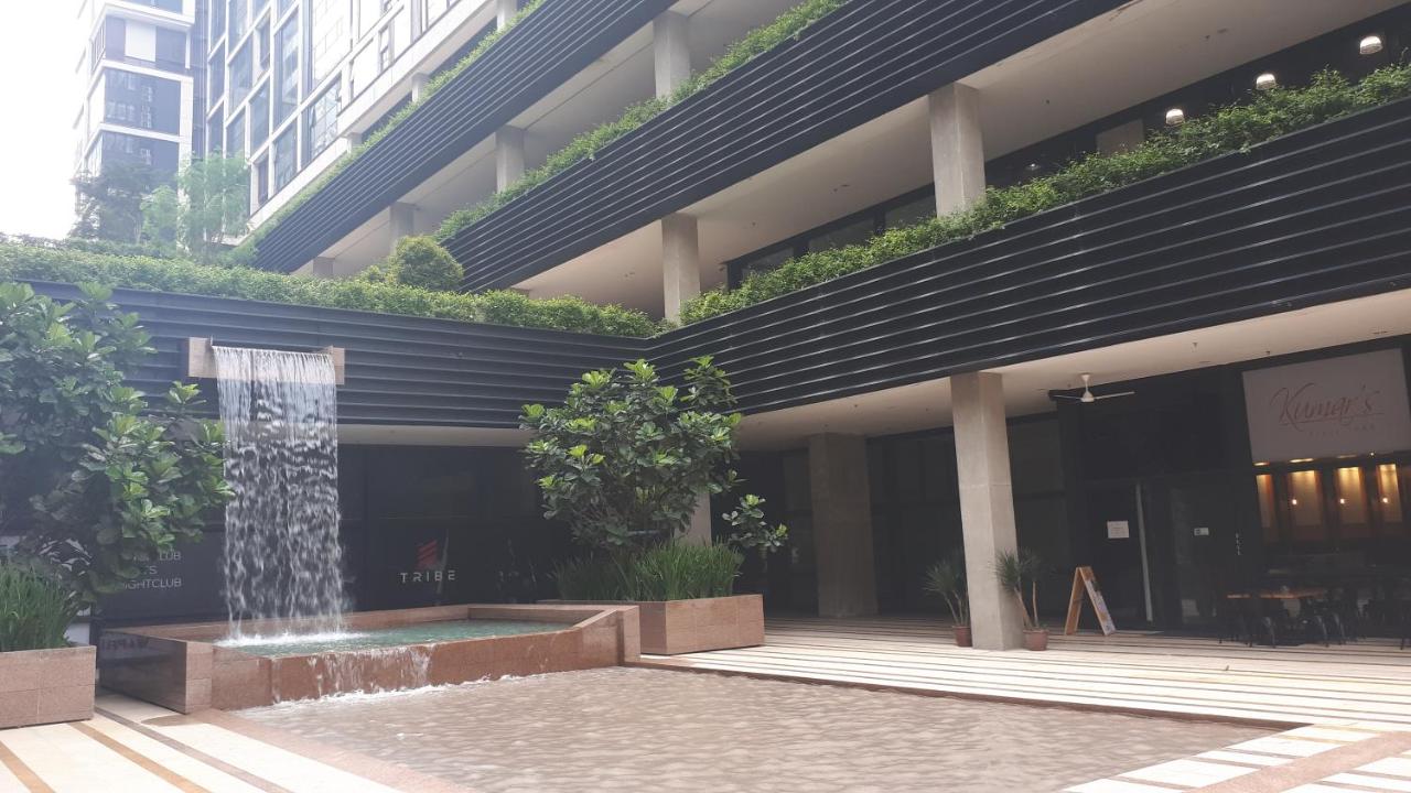 Apartment Cozy Studio Arcoris Mont Kiara Kuala Lumpur Malaysia Booking Com Apartment Cozy Studio Arcoris Mont Kiara Kuala Lumpur Malaysia Booking Com
