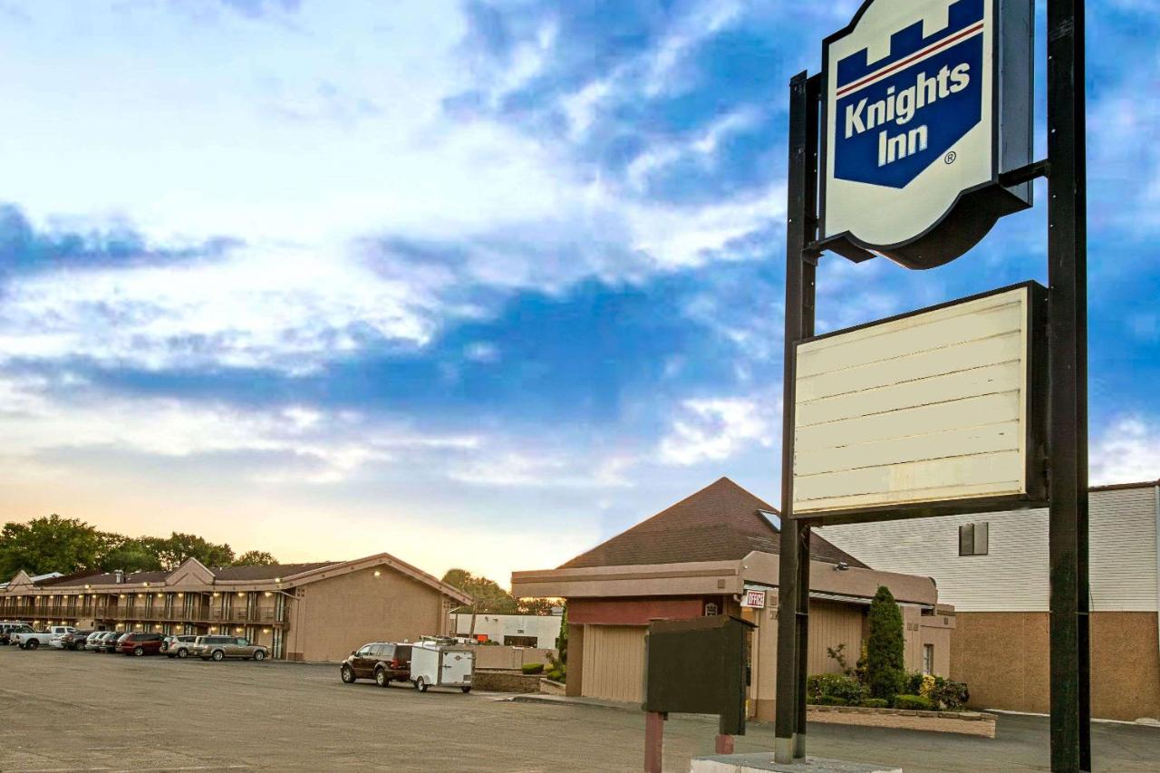 Stagecoach Motel — photo 6