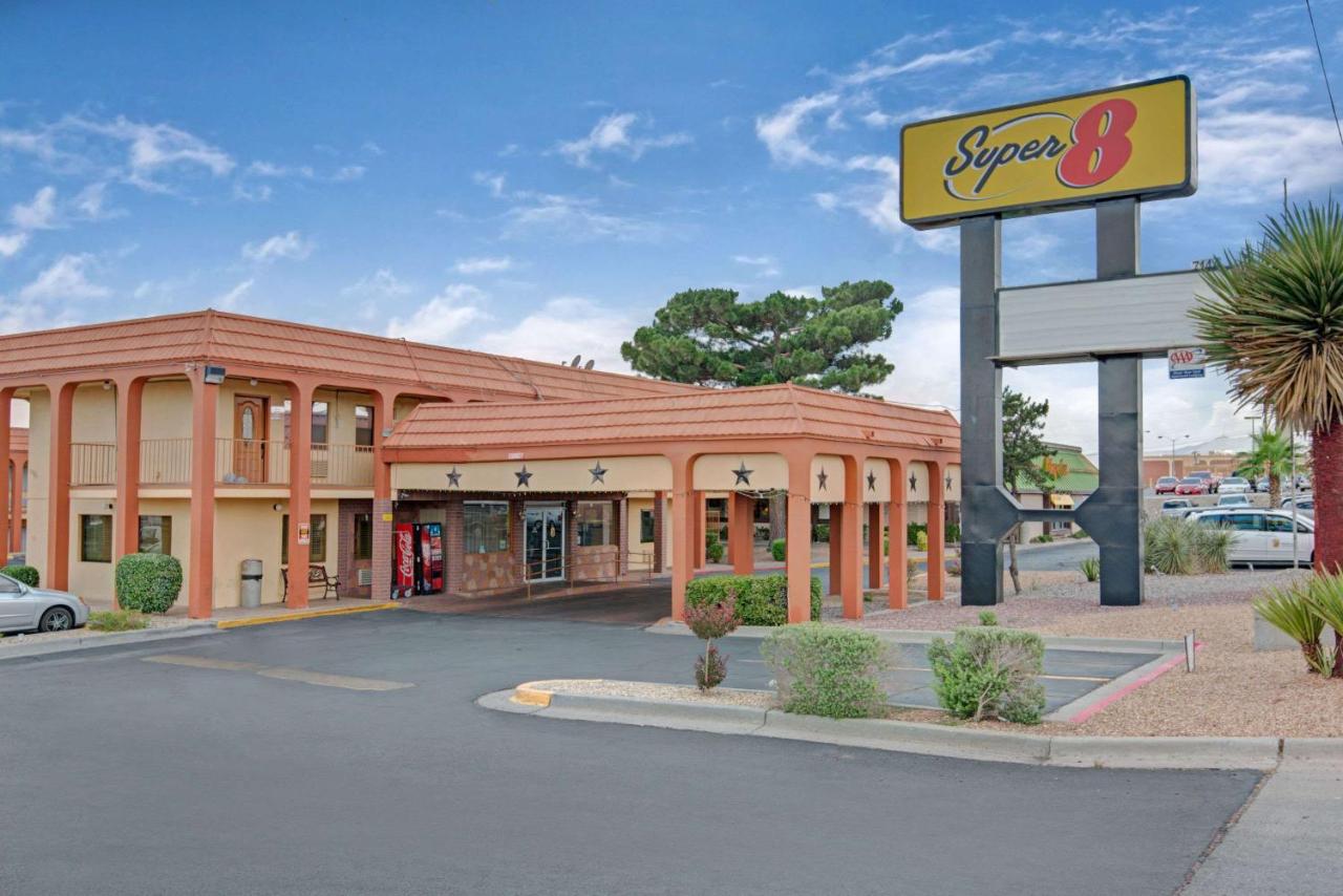 Super 9 Motel — photo 9