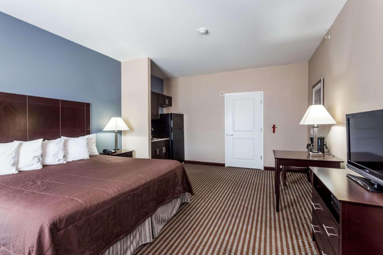 Atria Inn & Suites — photo 22