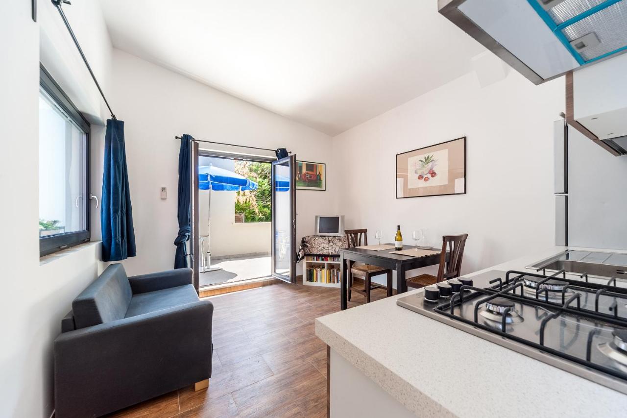 Il Giardino Dell'Argano Rosso - 4