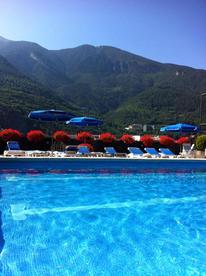 Hotel Pyrénées photo