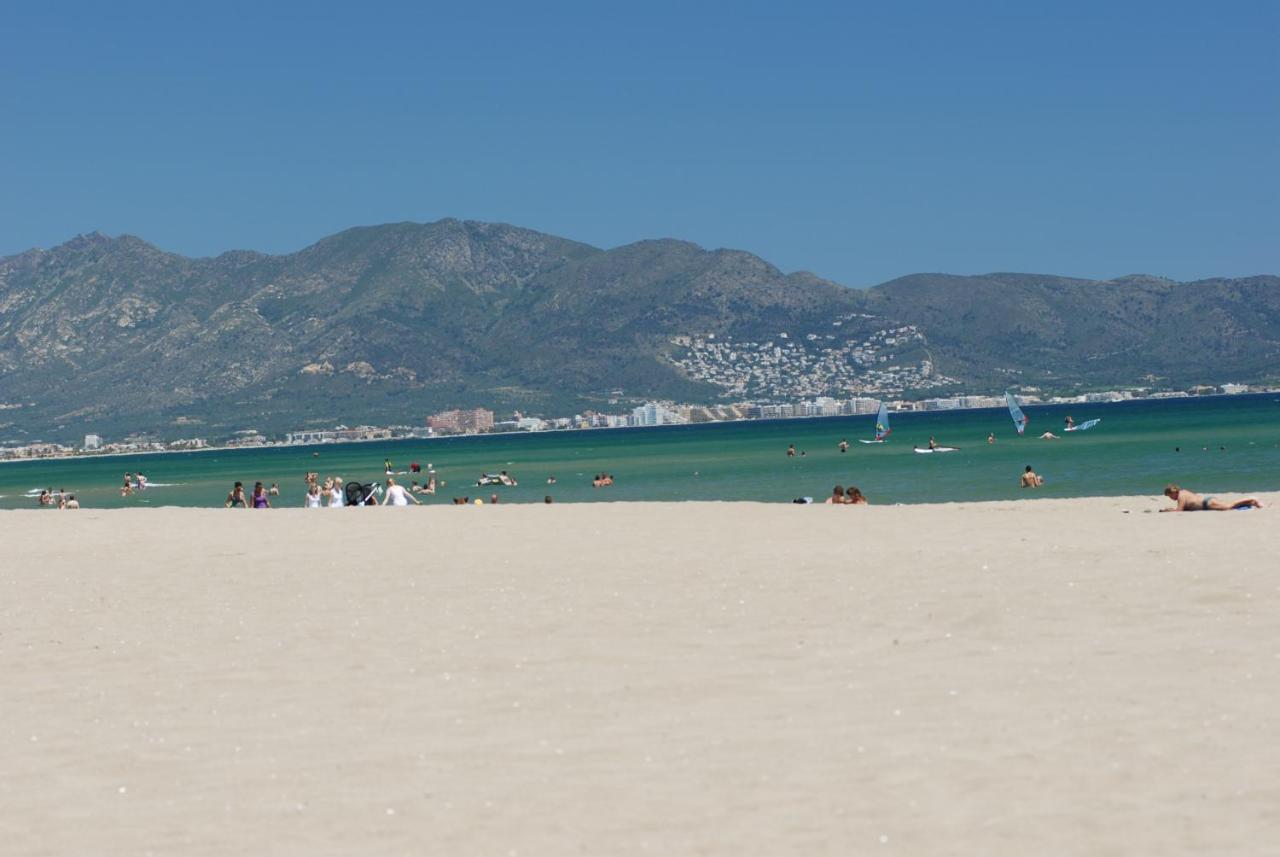 Camping Nautic Almata, Castelló dEmpúries, Spain - Booking.com