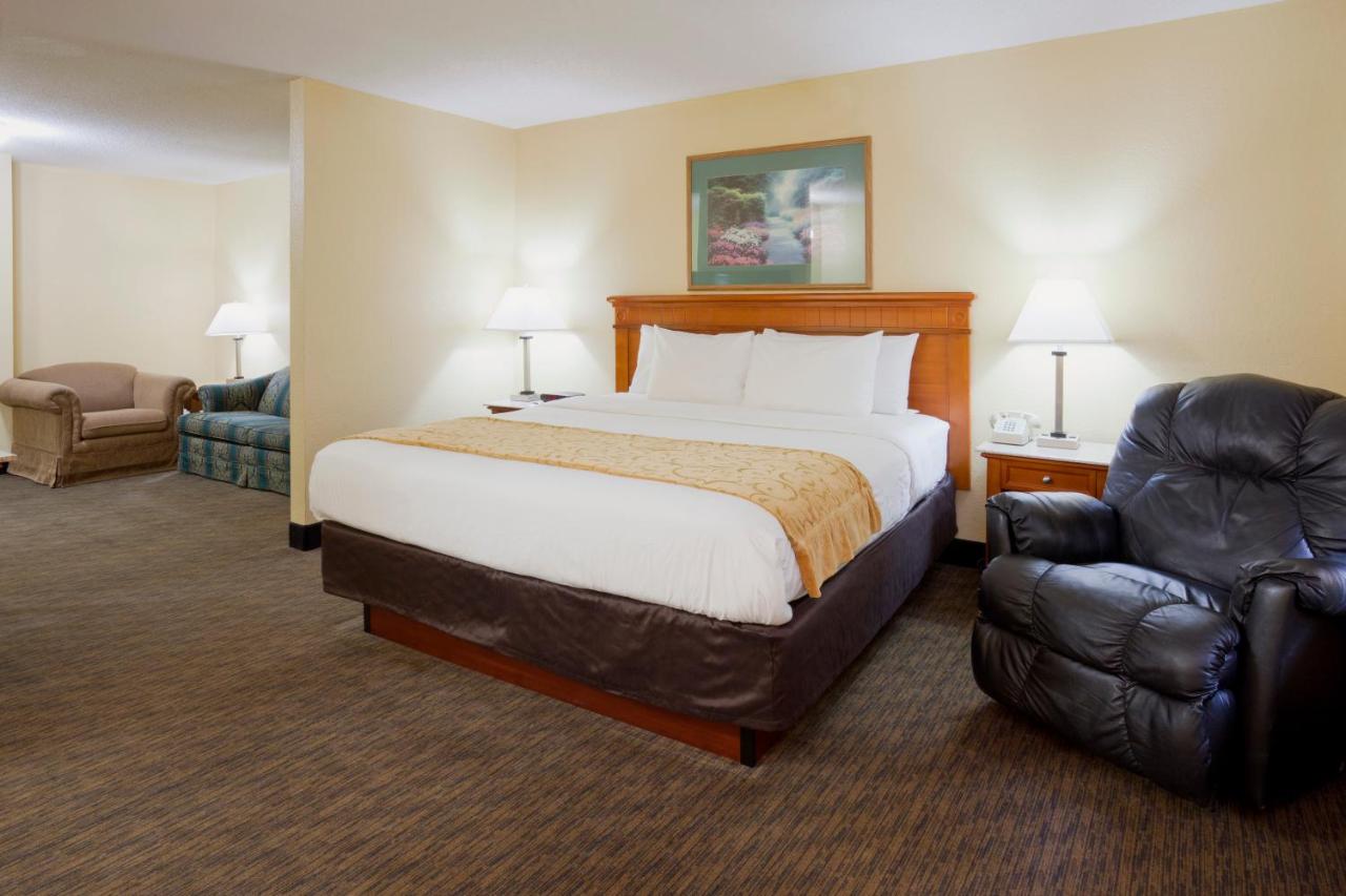 GrandStay Hotel and Suite Waseca — photo 5