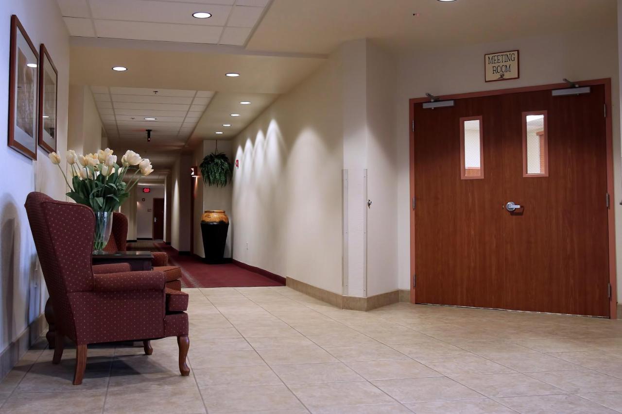 Garden Place Suites — photo 24