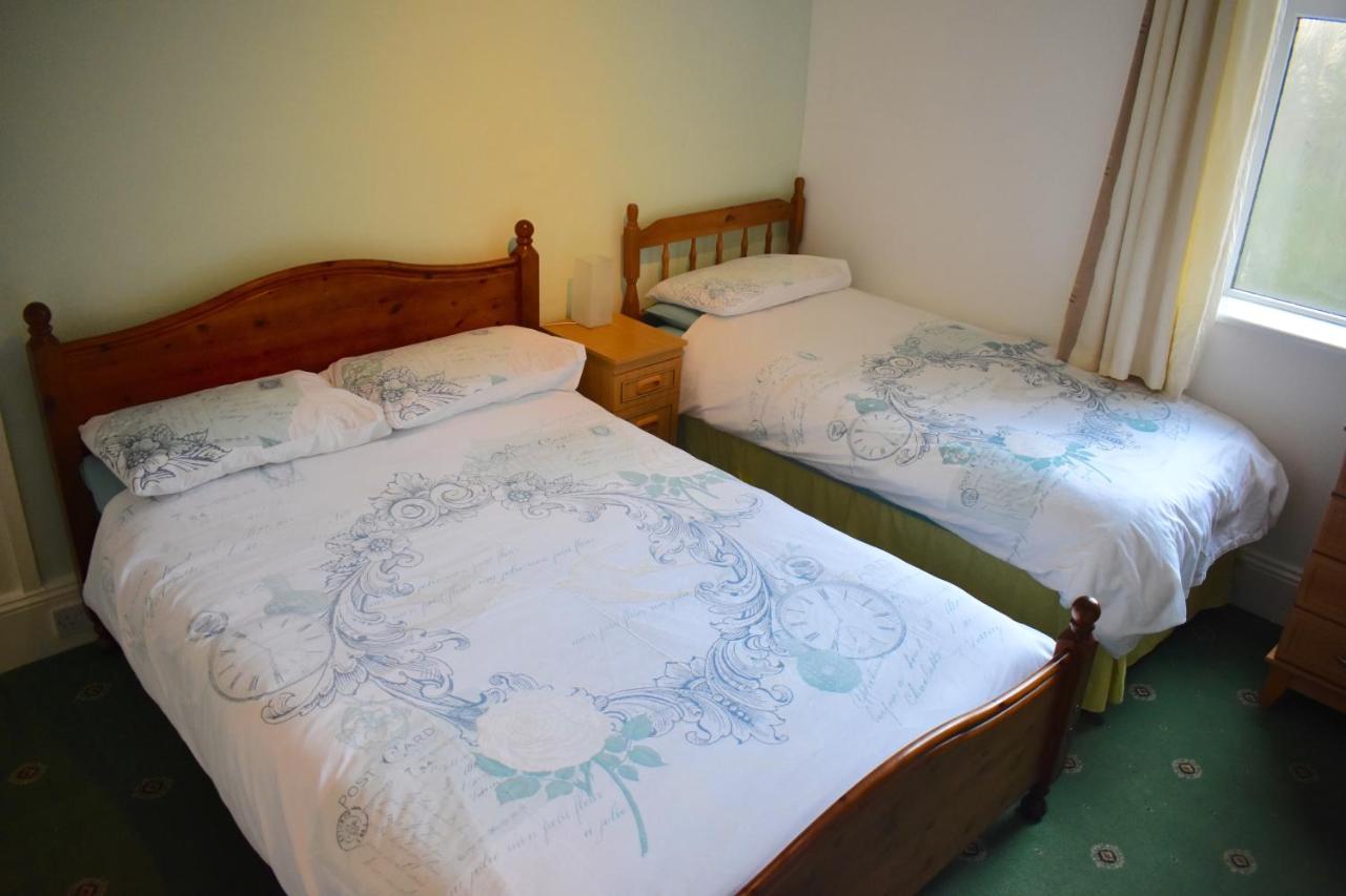 Beaconsfield House Holiday Apartments - Laterooms