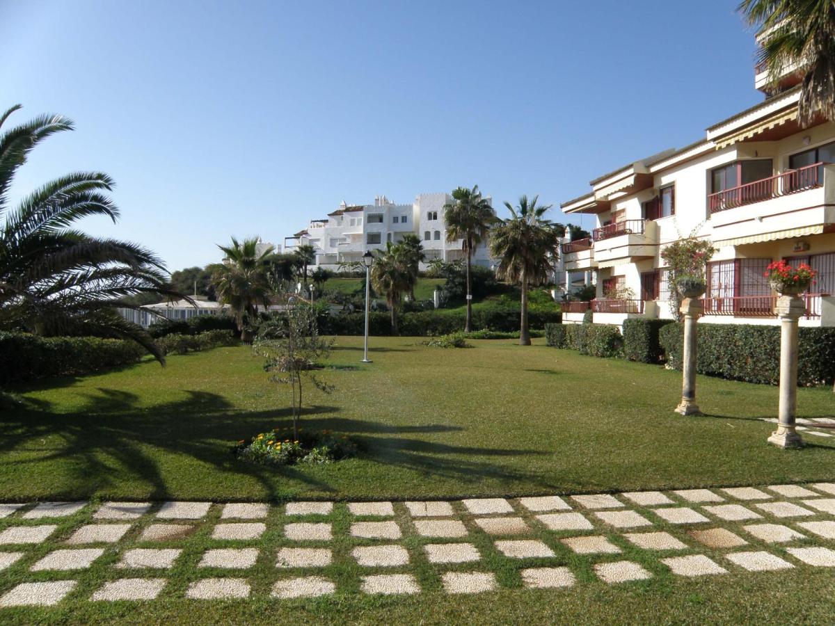 Apartamento en la playa, Mijas Costa – Updated 2022 Prices