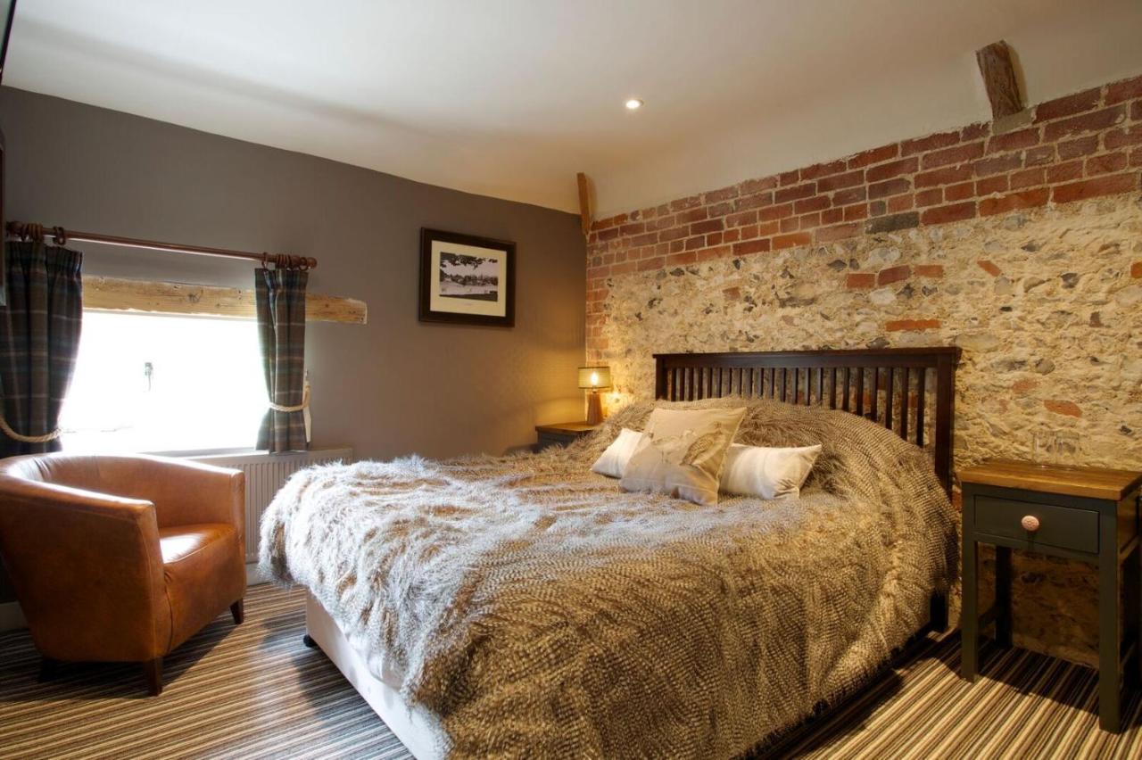 The Woolpack Country Inn - Laterooms