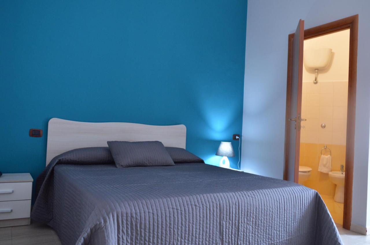 B&B Scalea Rooms photo