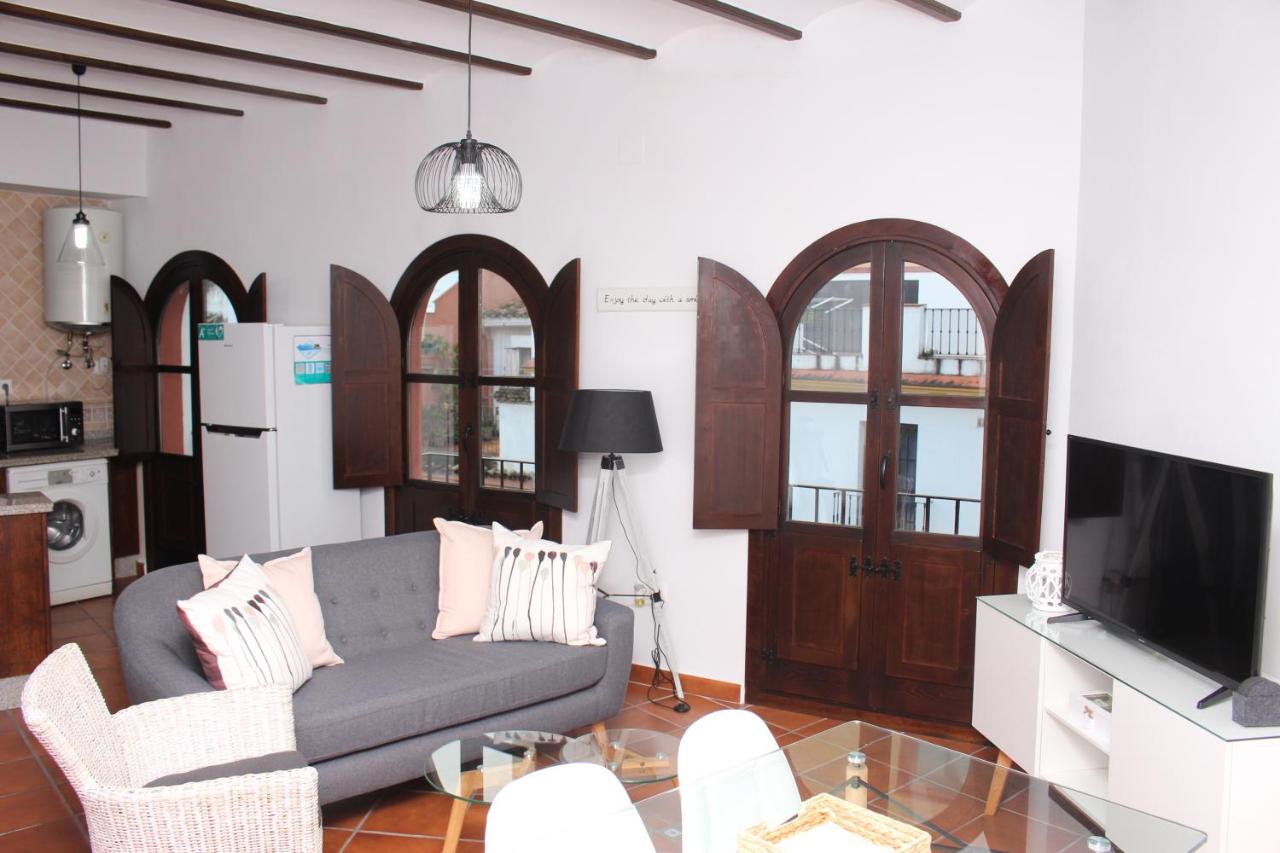 El Capricho de San Fernando, Consigna gratis y Parking a ...