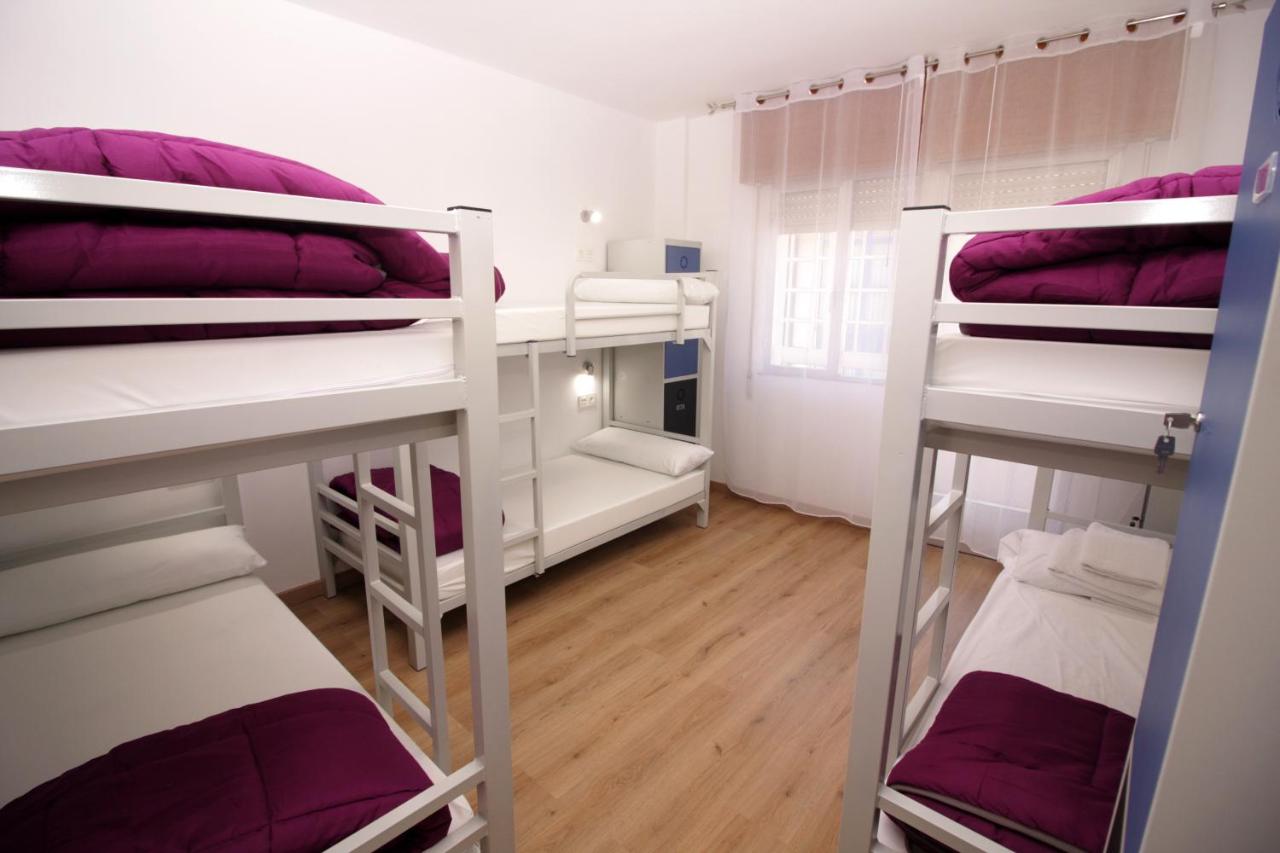 Albergue Lalin Centro, Lalín, Spain - Booking.com