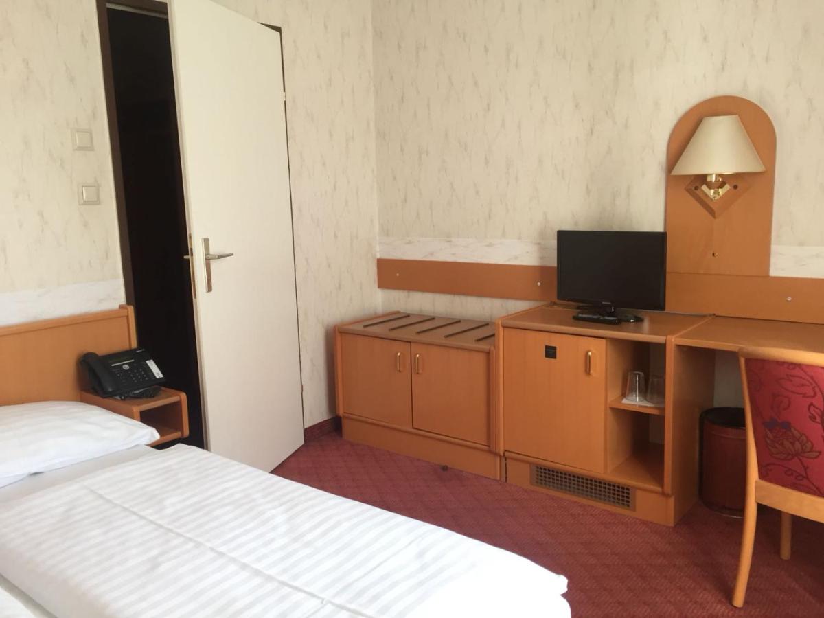 Hotel Admiral photo