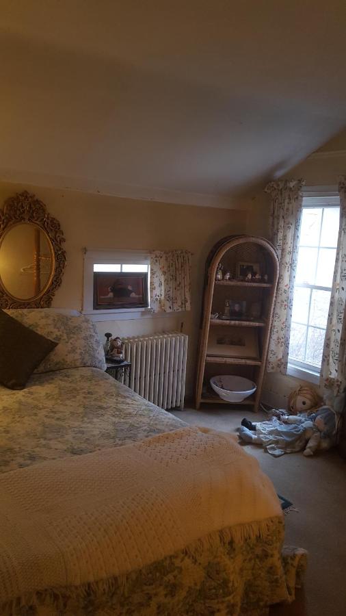 A Meadow House B & B — photo 18
