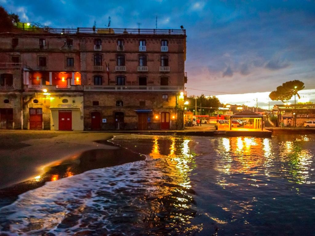 Yacht Club Capo Cervo Suites B&B - 3
