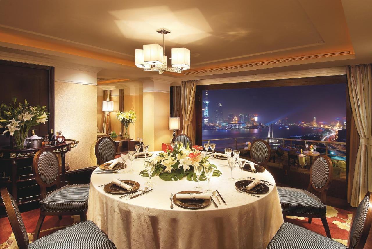 Broadway Mansions Hotel - Bund photo