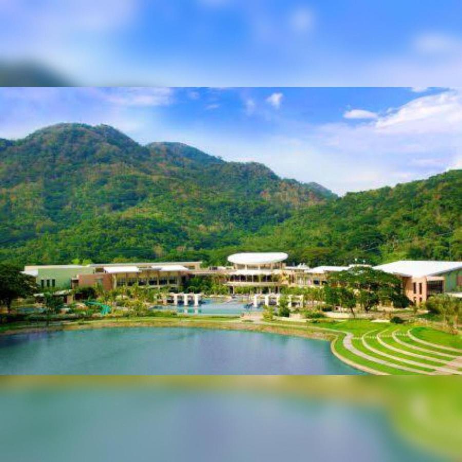 Miranda 609B by Raquel's Place at Pico de Loro