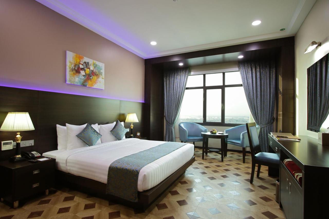 Park Regis Lotus Hotel photo