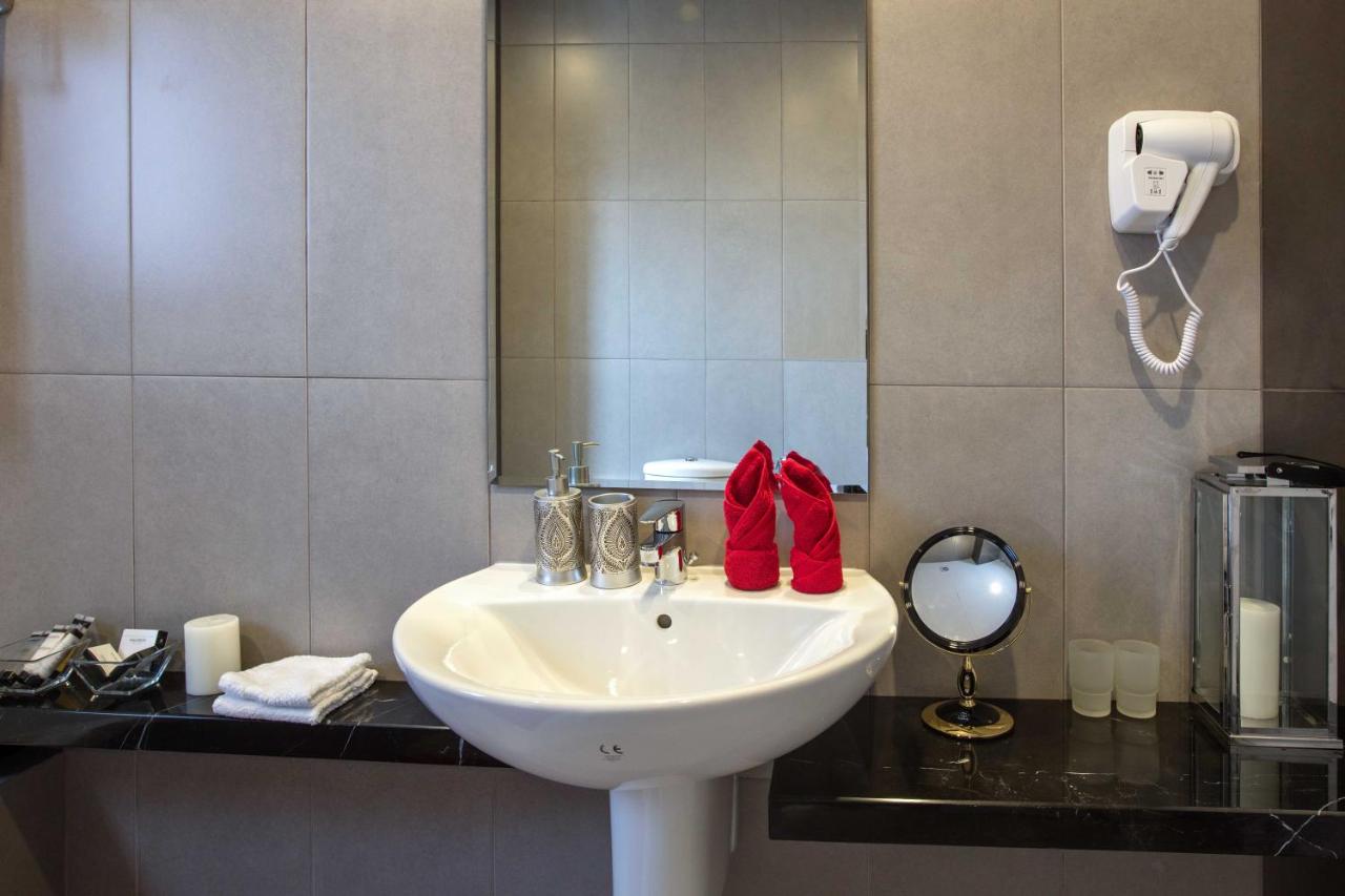 Loumage Suites and Spa photo