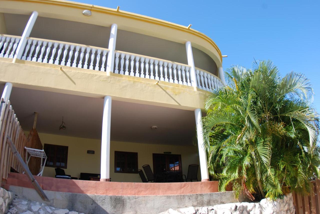 Mirador Apartments photo