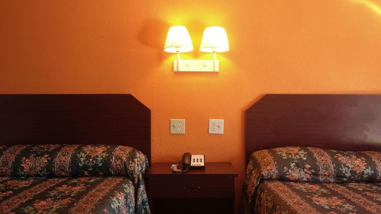 Baton Rouge West Inn — photo 18