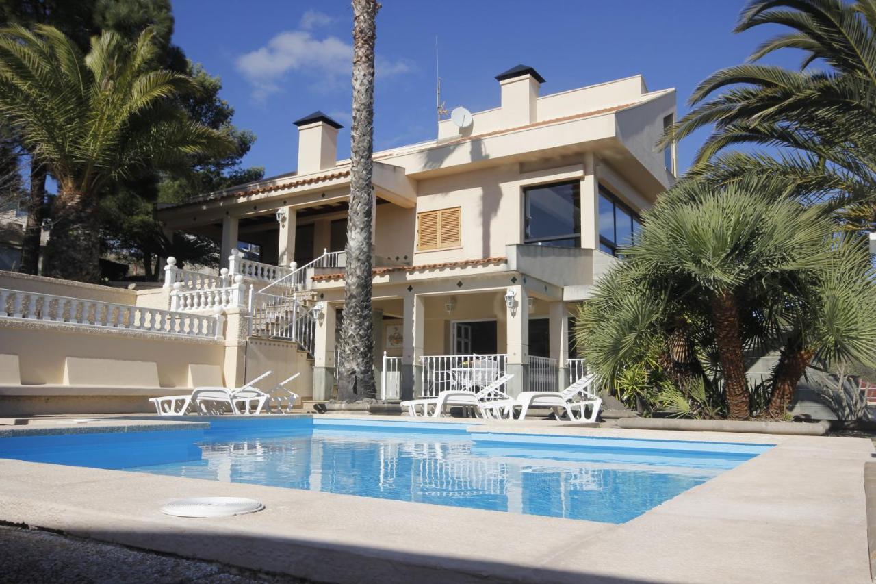 Villa Teresita High Views with private pool, Santa Brígida ...