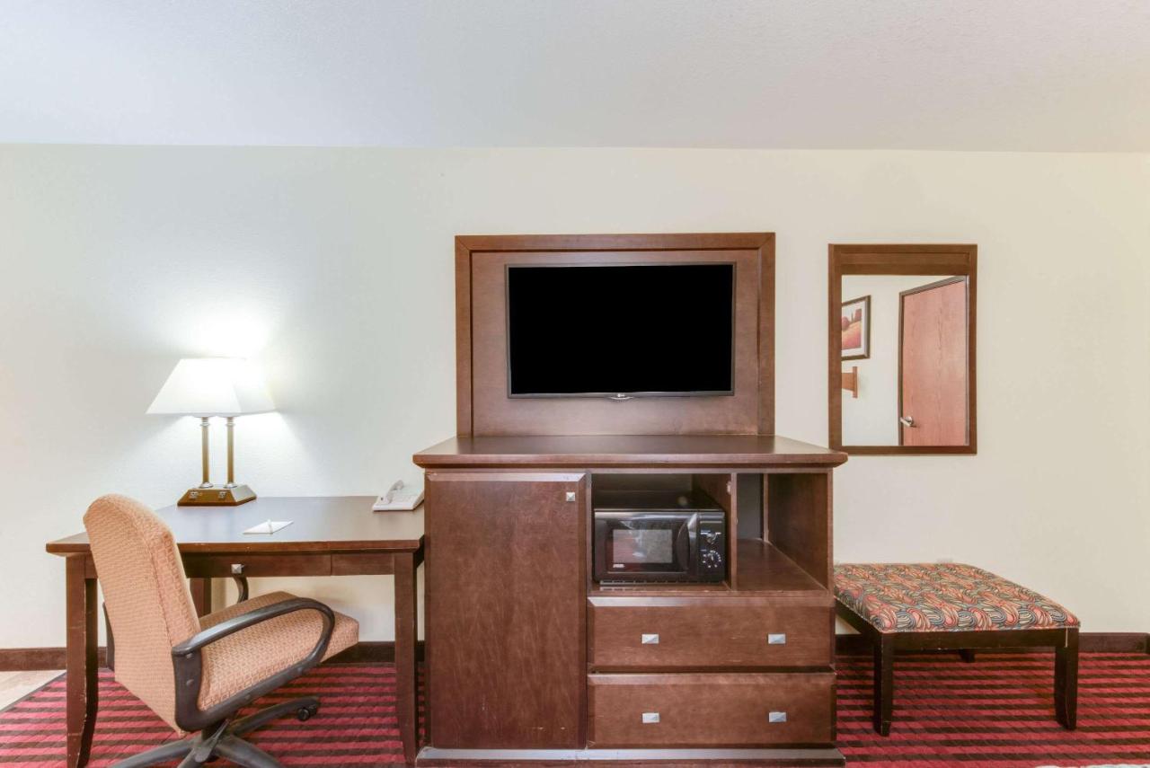 All Inn Hotel — photo 23