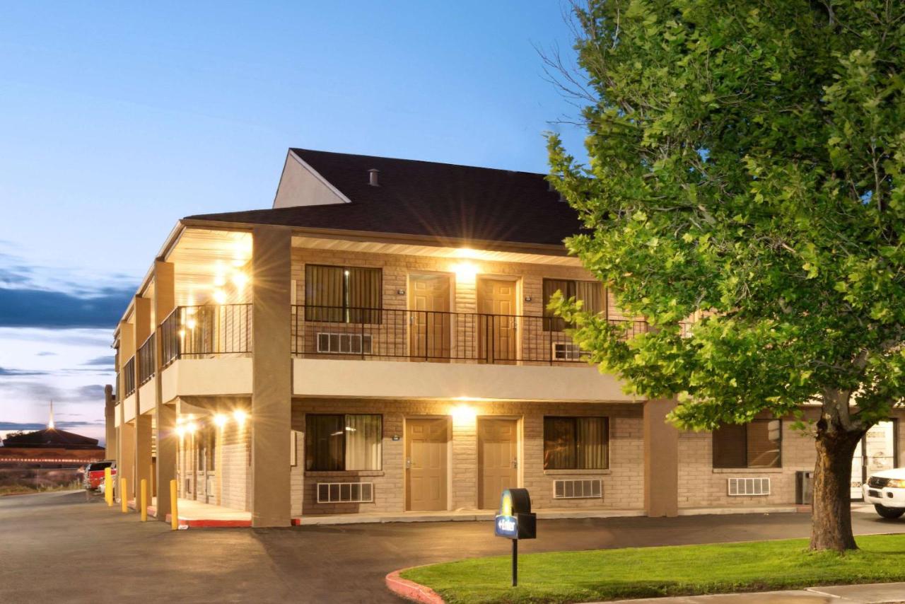 Image: Go2 Inn & Suites By Relianse -Albuquerque