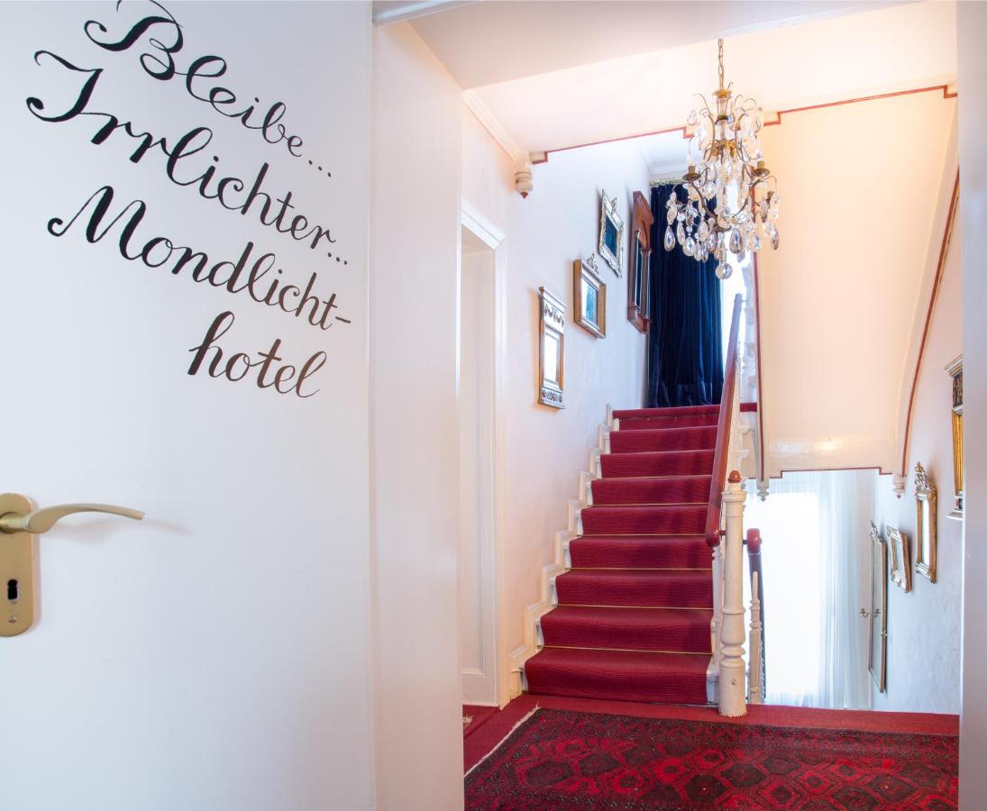Hotel Friedenau Das Literaturhotel - Laterooms