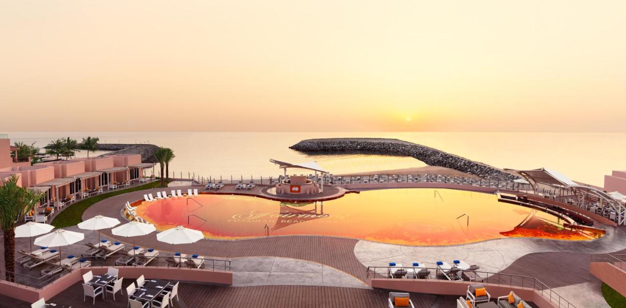 Hotel, plaża: Fairmont Fujairah Beach Resort