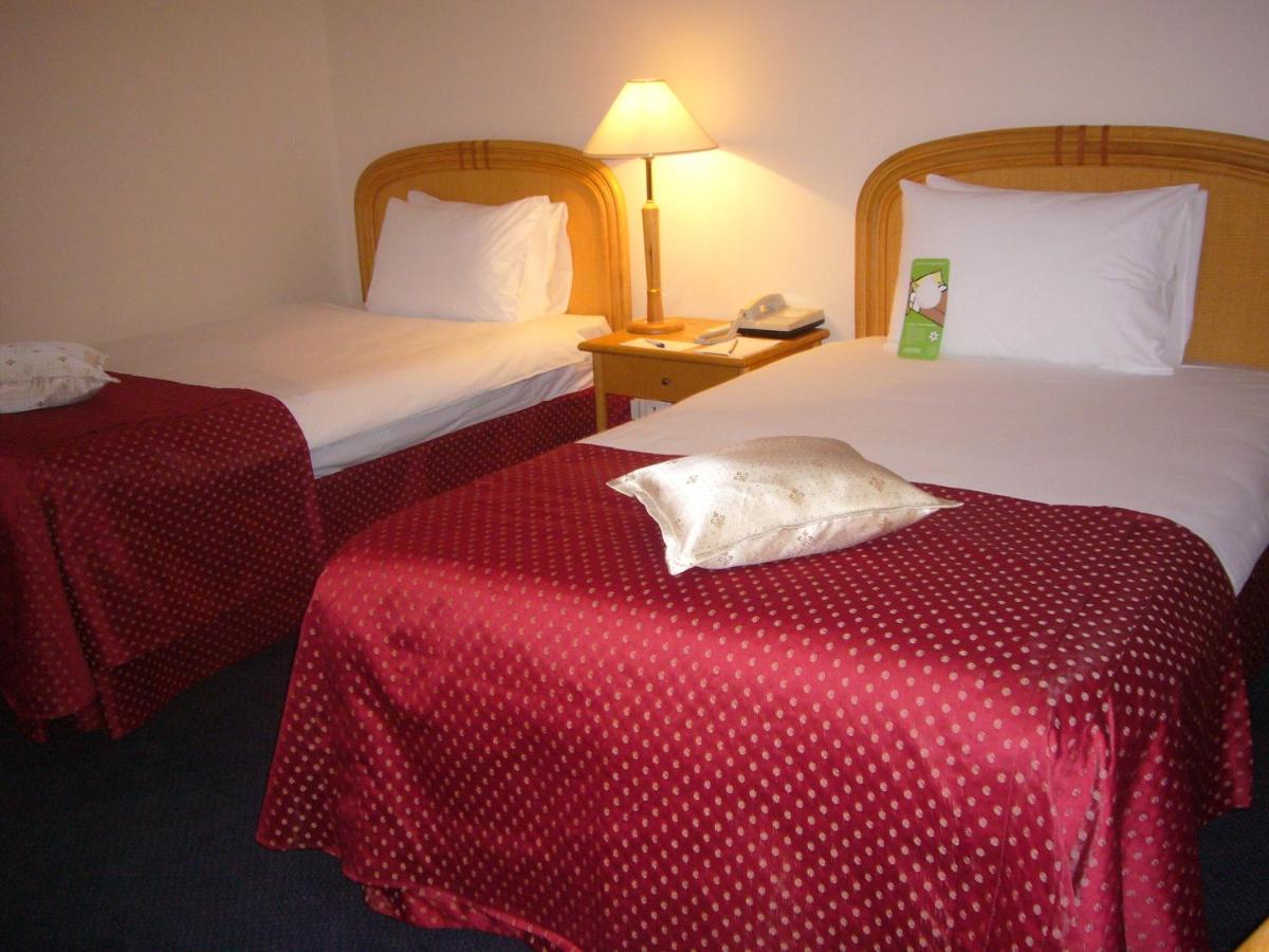 Ramada by Wyndham Sofia City Center photo