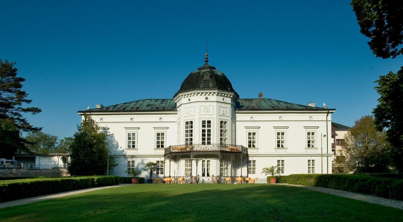 Park Hotel Tartuf, Beladice