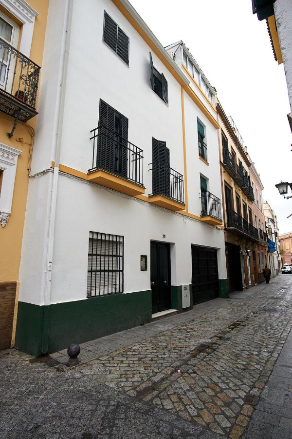 Monsalves Courtyard by Valcambre, Sevilla – Precios ...