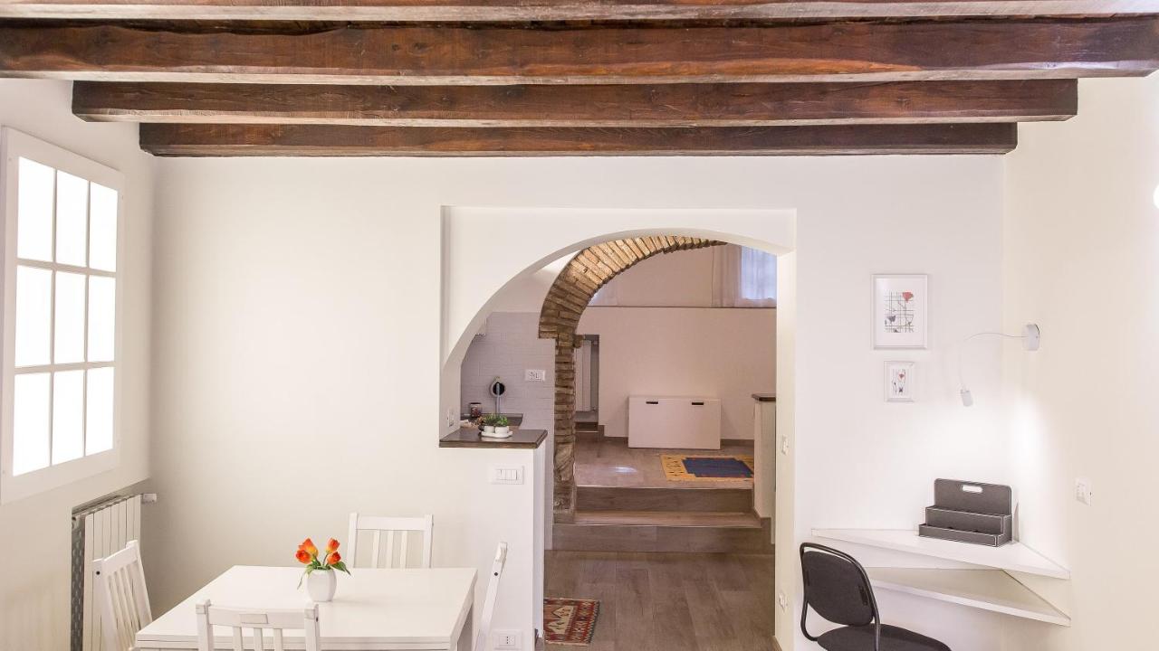 Rental in Rome Trastevere White - 3